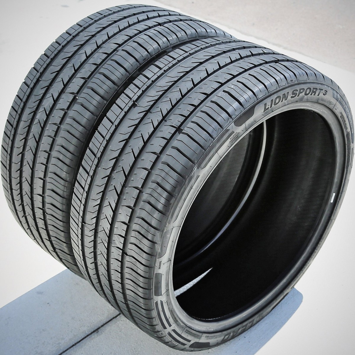 4 Leao Lion Sport 3 295/35R24 110V XL AS A/S Performance Tire