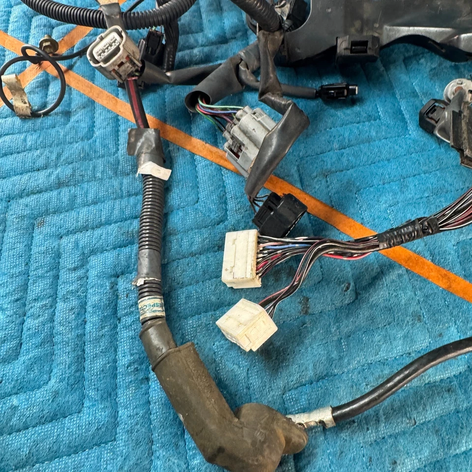 2000–2004 TOYOTA AVALON OEM Engine Wiring Harness - Image 2 of 4