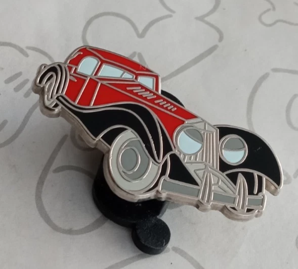 Cruella De Vil 101 Dalmatians Character Car Magical Mystery 22 Disney Pin 154461