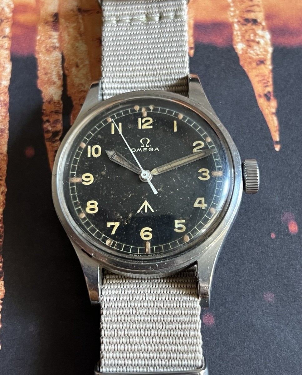 時計 VINTAGE OMEGA Omega 53' Thin Arrow 6B/542 RAF Issued military watch 1953, Rare