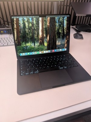 Apple MacBook Air 13 Midnight Blue M3, 16GB RAM 512GB SSD - Neuwertig