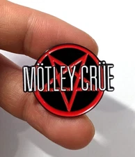 Motley Crue - MÖTLEY CRÜE BAND - Enamel Pin BADGE Heavy Metal Rock Brooch Pin