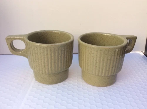 Monmouth/Maple Leaf Stackable Stoneware Mug Set Of 2 Green
