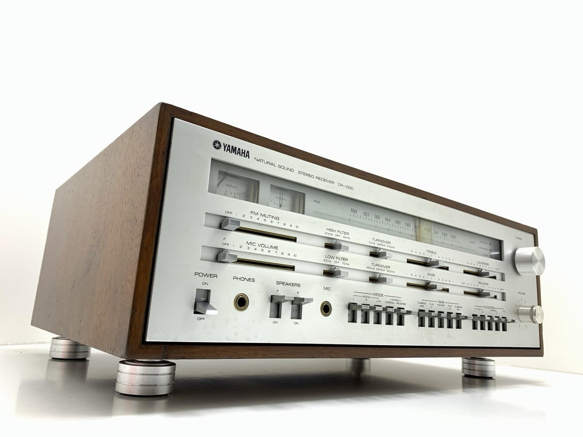 YAMAHA CR-1000 FM Stereo Receiver 70+70W RMS Vintage 1974