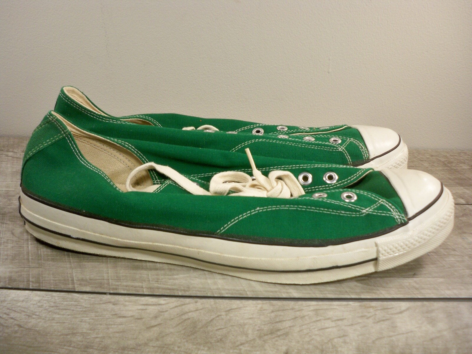 CONVERSE Chucks All Star Low Top Green Sneakers Kicks Size 17 Mens Vintage
