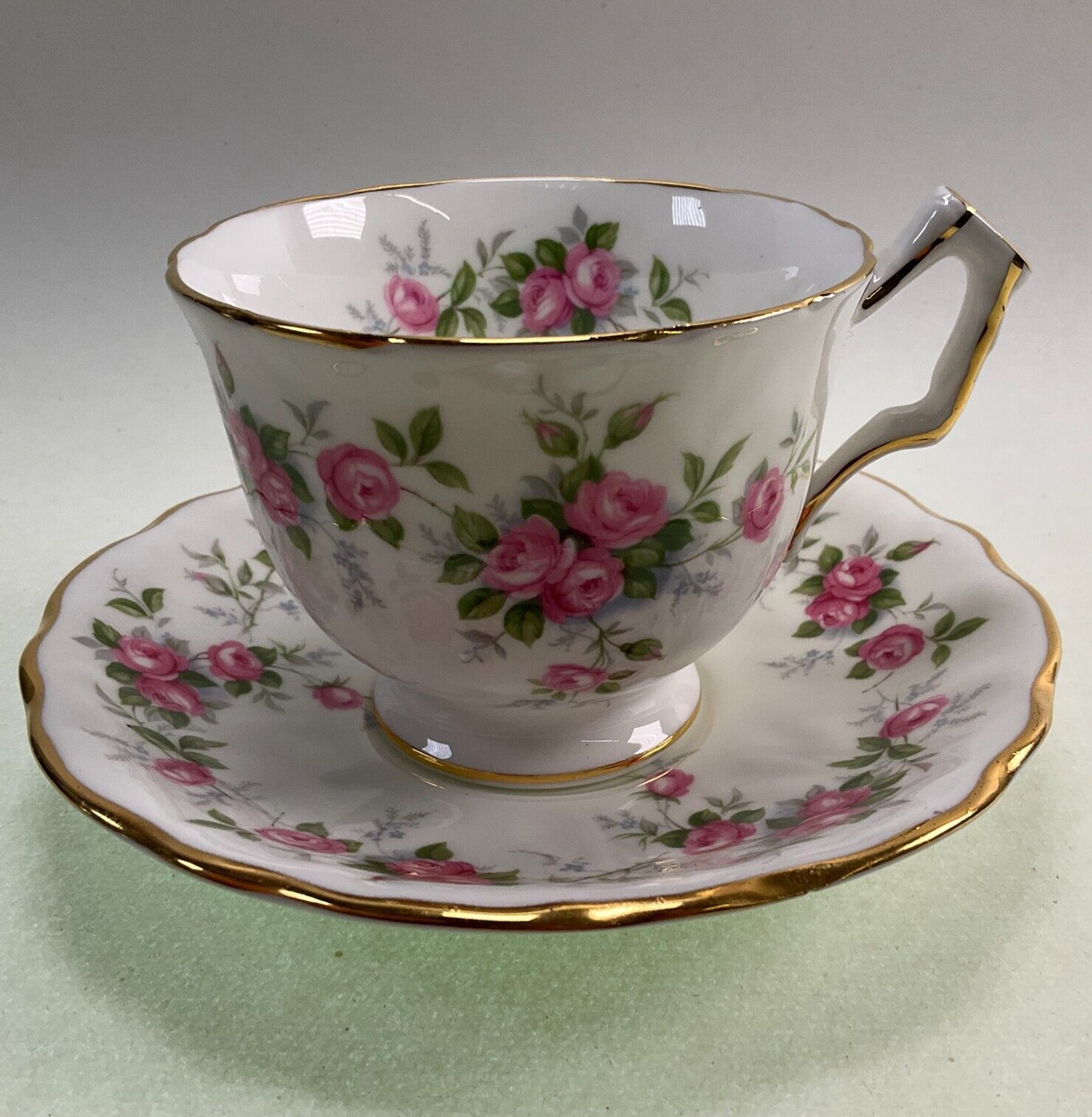 Aynsley China - エインズレイ　GROTTO ROSE トリオ エインズレイ GROTTO ROSE デュオ カップ＆ソーサー 薔薇