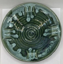 VINTAGE HULL POTTERY 1960's Green & Sea Foam DRIPPING Glaze Ceramic Ashtray USA