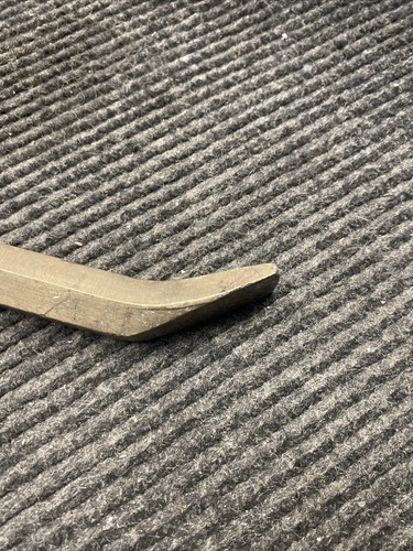 Used Ampco P-9 ALBR Pinch Bar 18in - Picture 5 of 7