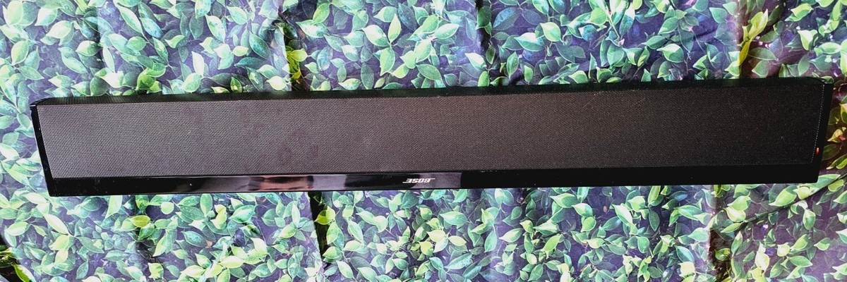 Bose Lifestyle 135 Black Wired 60 Watts Array Speaker Sound Bar