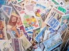 1000 Unsorted Worldwide (No GB) all Off Paper Stamps with FREE POST UK