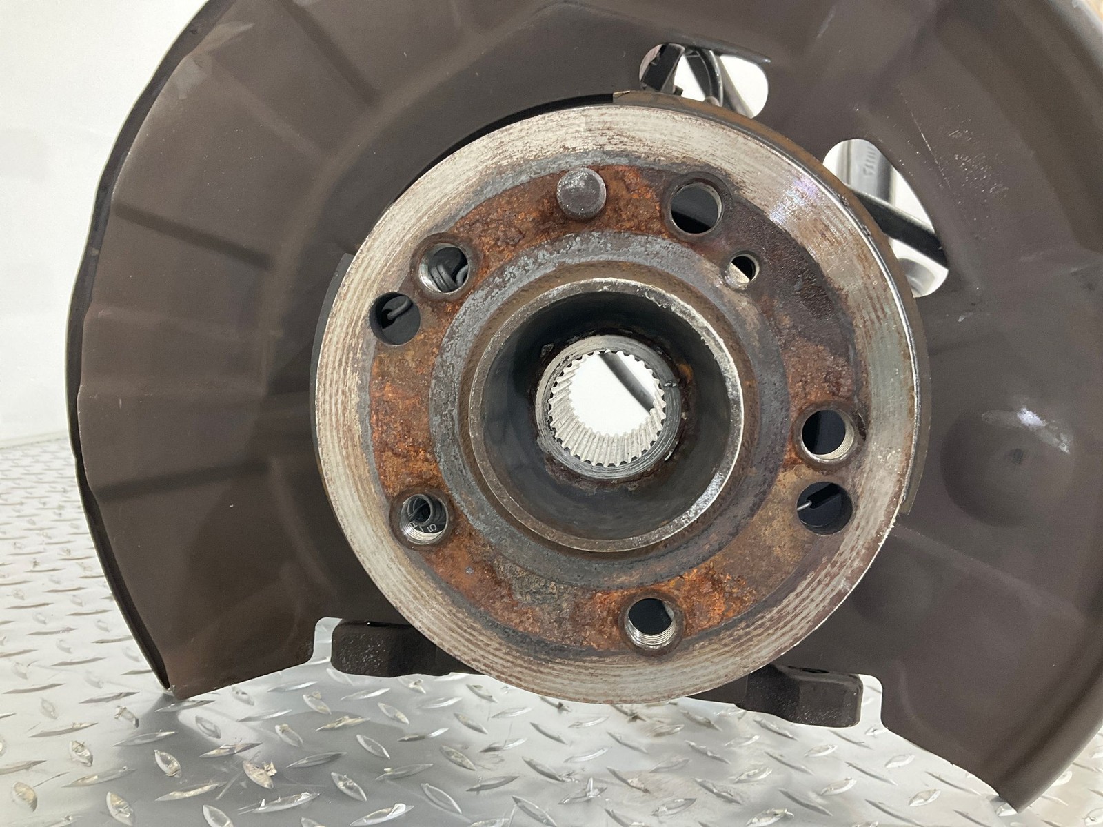 Maybach 57 2008 REAR+LEFT Steering knuckle