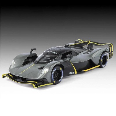 1:24 Aston Martin Valkyrie AMR PRO Supercar Classic Alloy Diecast
