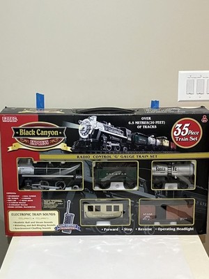 Black Canyon Express 35 Piece Remote Control Train Set WITH ORIGINAL BOX