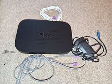 Sky ER115 Wireless Router Black, High-Bandwidth, Dual-Band Internet Connection