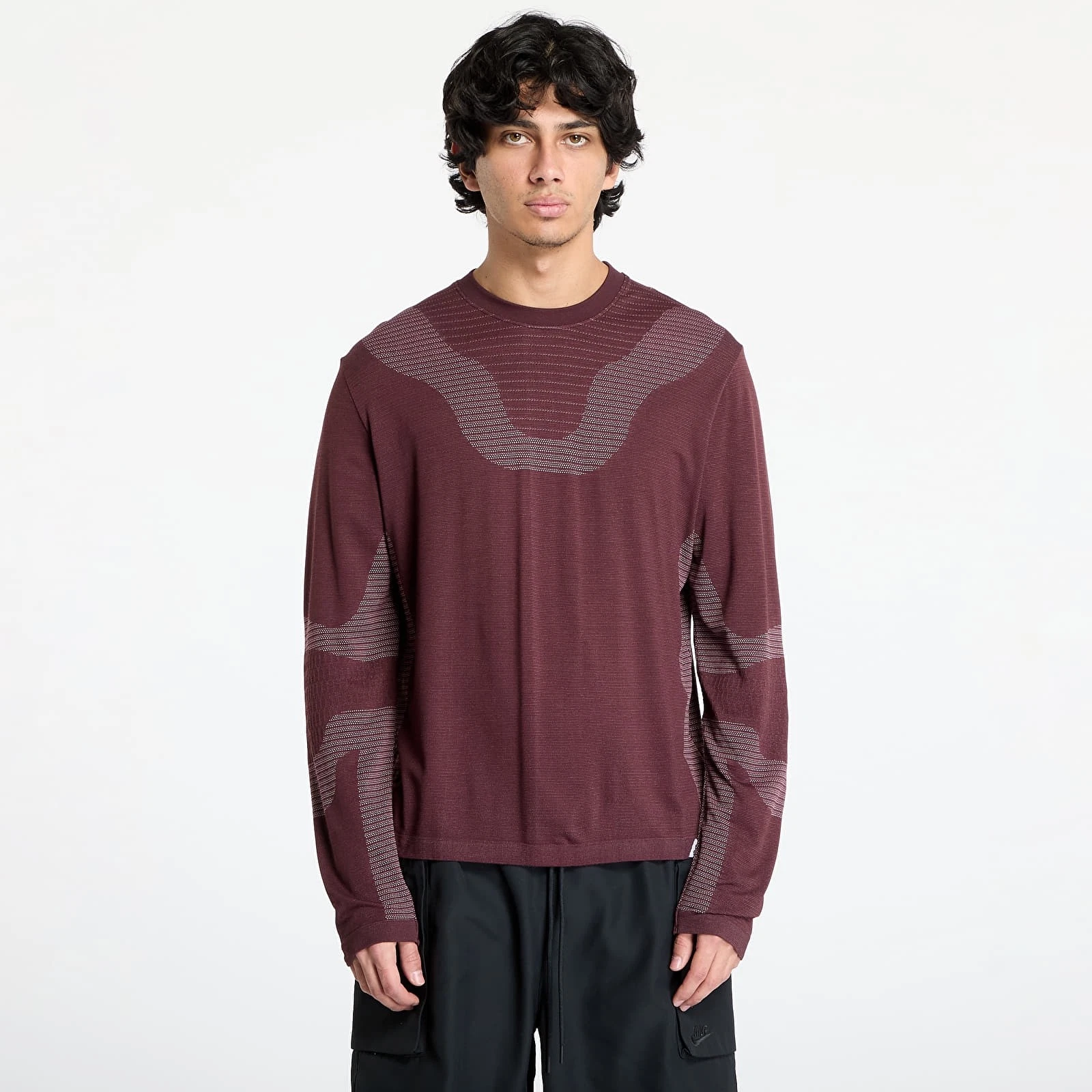 NWT NIKE ACG LONGSLEEVE DRI-FIT T-SHIRT MAROON MENS SIZE M FV8906-652 $95 Value