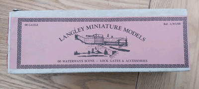 Langley Miniaturmodelle, Wasserstraßenszene, Schleusentore VO/GC, Spur Oo.