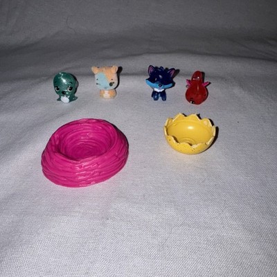 Hatchimals CollEGGtibles Family Surprise Lot of 4