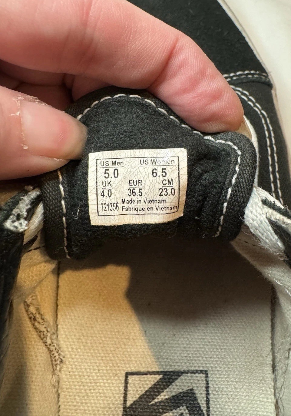 Vans Old Skool Black Suede Canvas Skate Sneakers Size 5 Men 6.5 Women Unisex