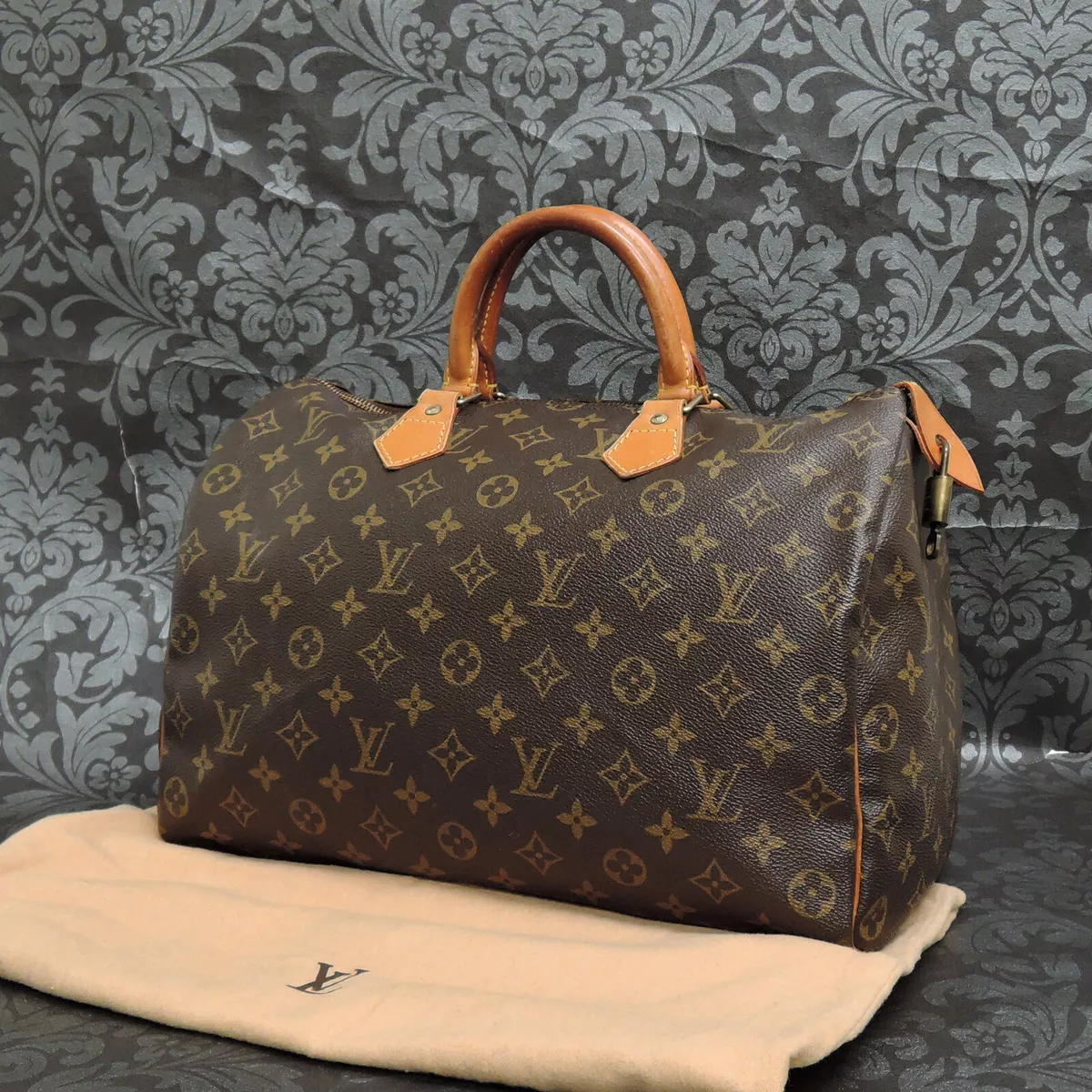 Louis Vuitton Monogram Speedy 35 Handbag