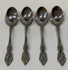 Oneida Renoir Pembrooke Stainless Flatware 4 Place Spoons 6 7/8" Never been used
