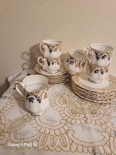 Royal Albert Saucer & Tea Cup & Bread Plate Set Of 3 England Bone China Gold - Picture 13 of 13