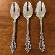 Oneida RENOIR PEMBROOKE Stainless Set of 3 Teaspoons SSS Glossy USA Flatware