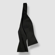 Ryan Seacrest Distinction Men's Black Solid Self-Tie Bow Tie