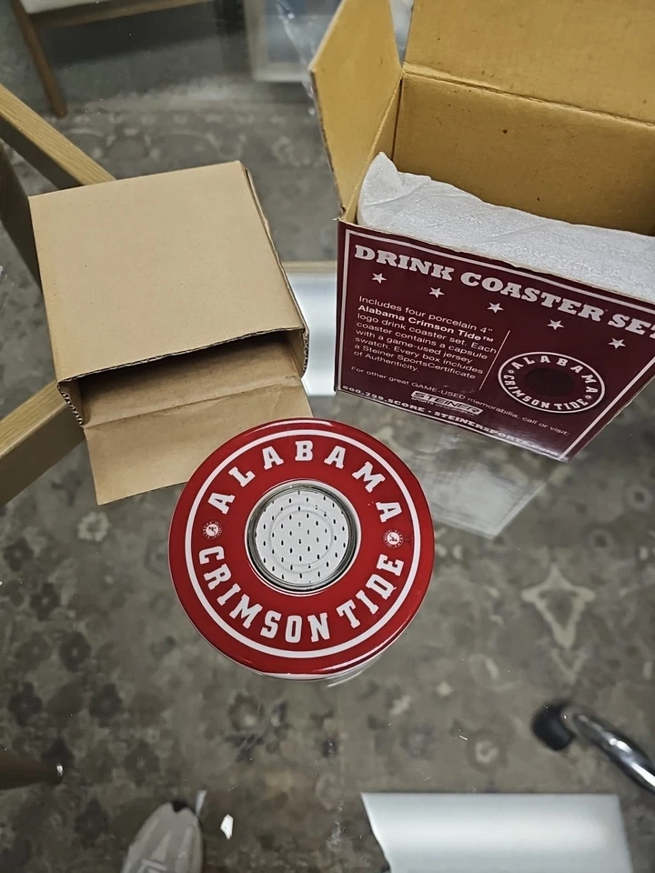 Juego de 4 posavasos de cerámica Steiner Sports Alabama Crimson Tide, piezas reales de jersey  Foto 3 de 4
