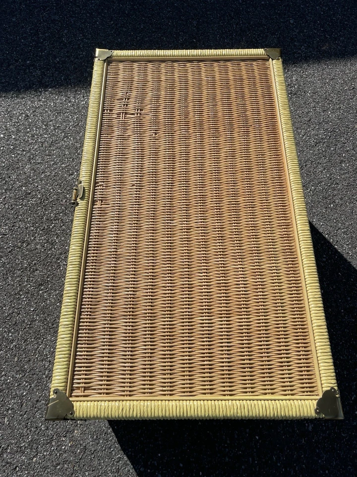 Baúl de mimbre amarillo costero Henry Link Hope Chest 1988 Lexington vintage Foto 2 de 4