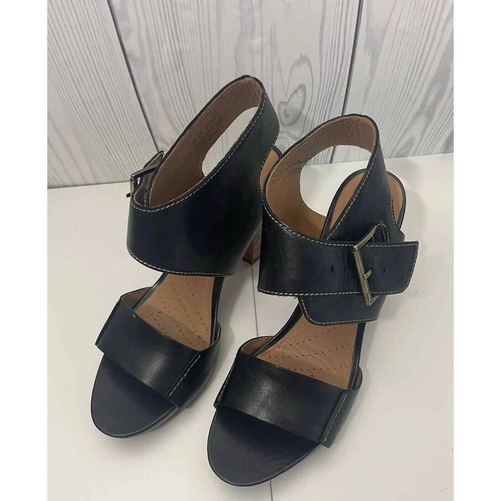 Sandalo Clarks Artisan Okena Mod con cinturino largo taglia 7