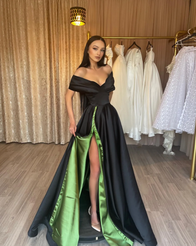 green emerald velvet dress Black Sparkly Wedding Dress Ball Gown with Cape Veil main image 1