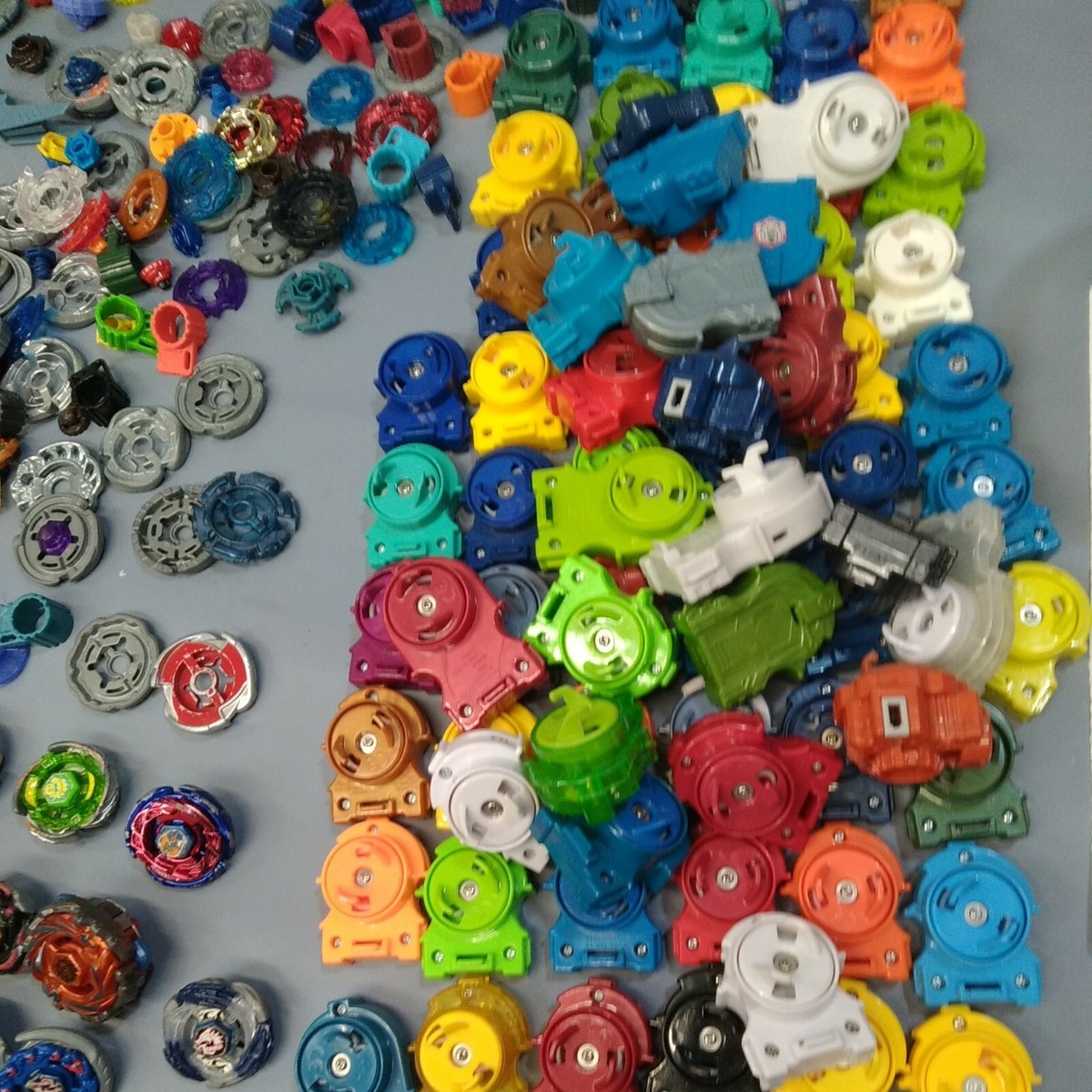 RETRO Huge Super rare plastic beyblade lot Tomy hasbro Toys ESTATE