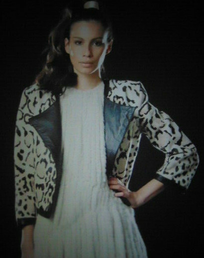 PONY Giacca italiana in pelliccia di cavallo beige con fantasia leopardata stampata taglia 8 10