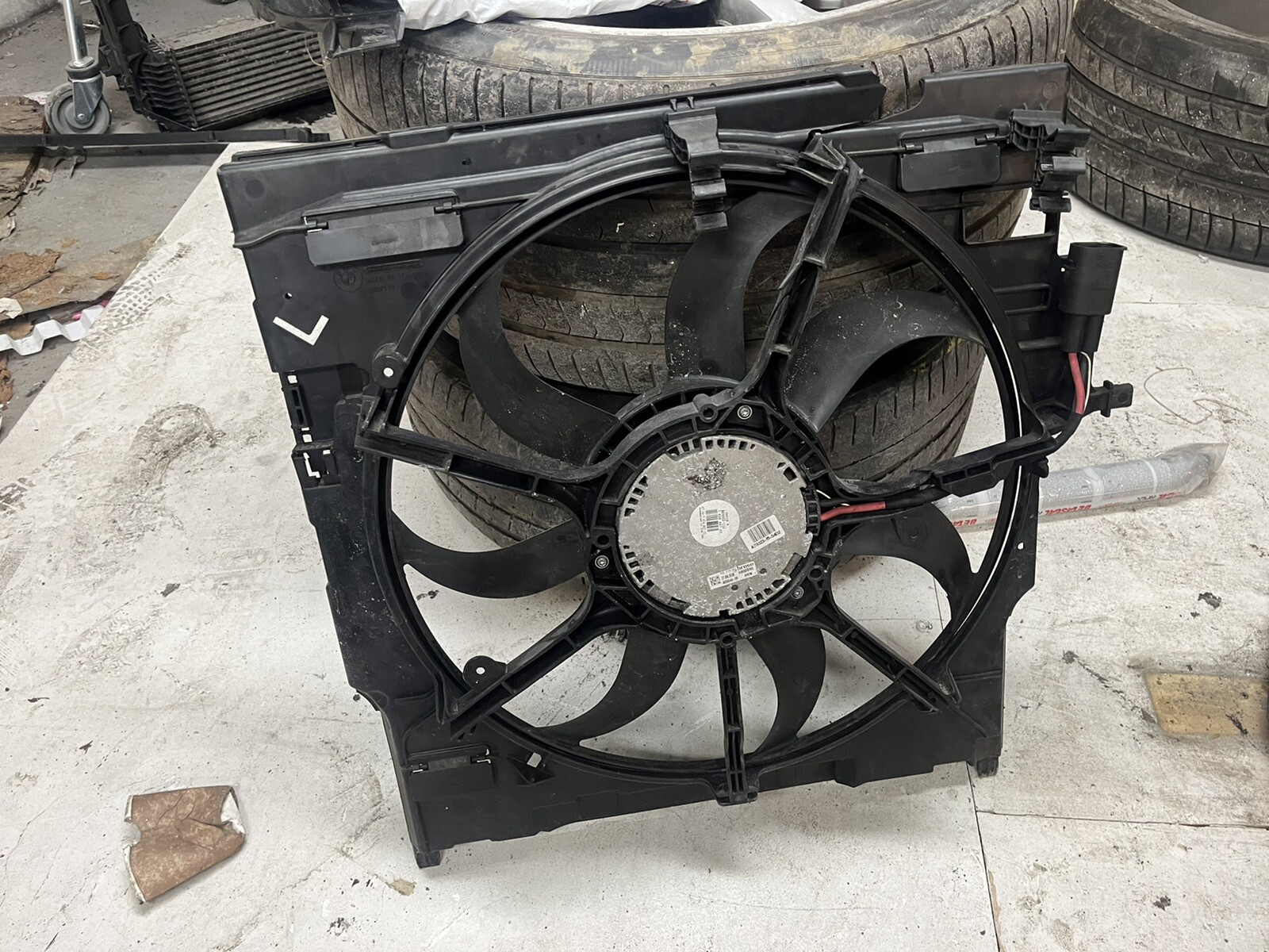 BMW X5 F15 M50D RADIATOR FAN eBay