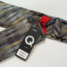 Brand Q Luxury Tie Gray Gold Geometric Micro-Fiber Necktie w/ Pocket Square NWT