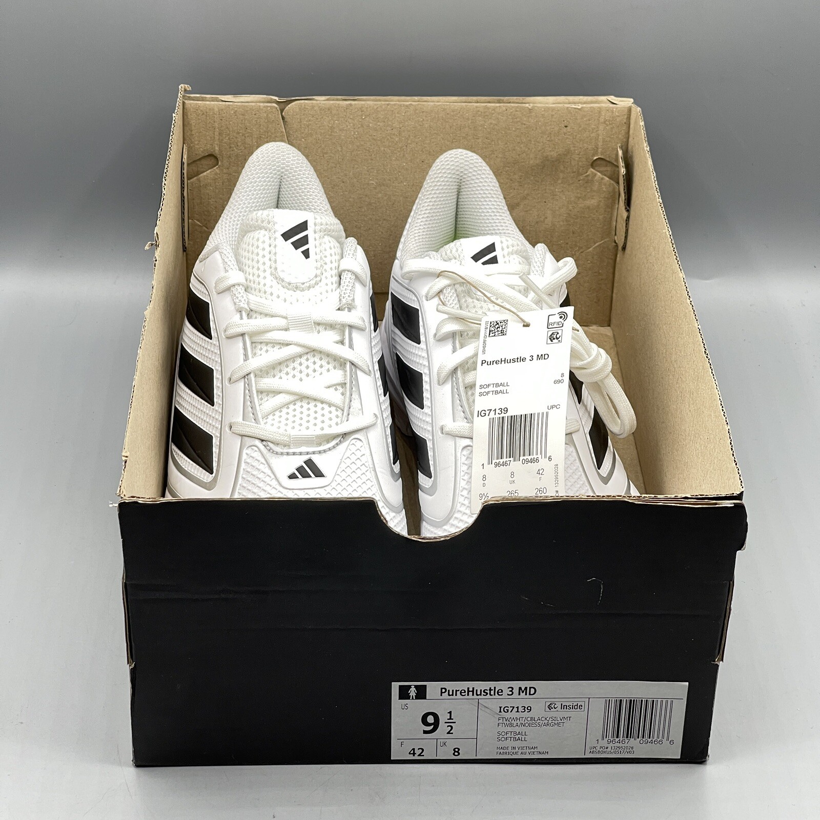 Adidas Baseball Cleats Women’s 9.5 White PureHustle 3 MD Softball Molded IG7139