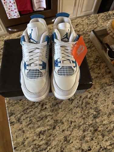 Air Jordan 4 GS Military Blue