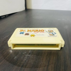 Dr. Mario Nintendo Famicom 1990 Japanese Version HVC-VU Puzzle Retro Games