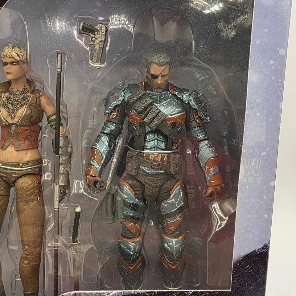 DC Collectibles Batman Arkham Origins Red Hood Copperhead & Deathstroke Figures - Image 4 of 4