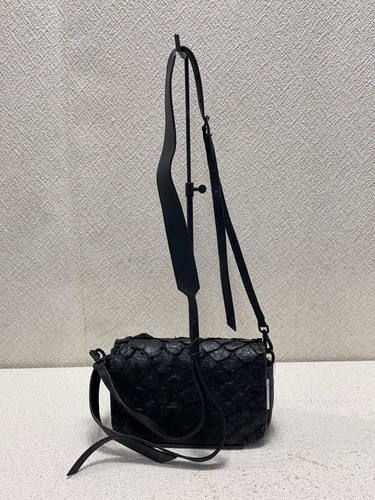 OSKLEN Shoulder Bag Leather Black 35.943.604 0001-56