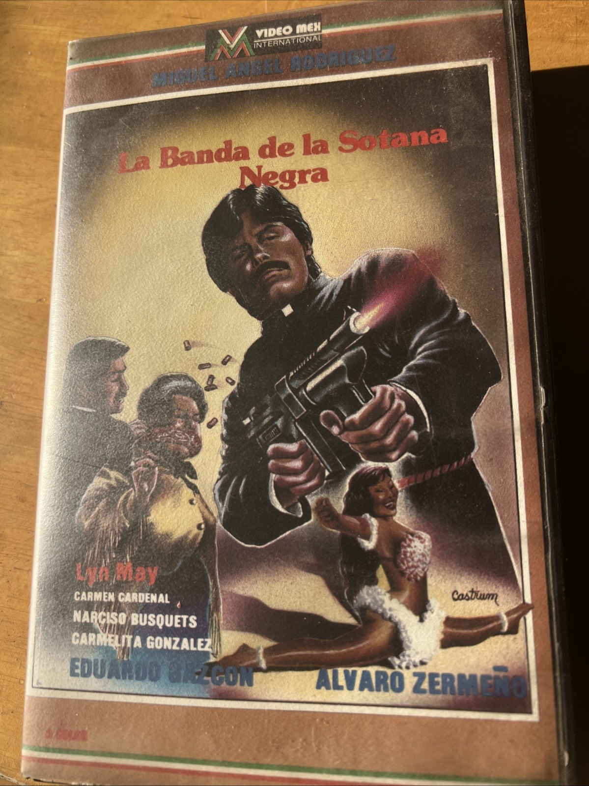 La Banda De La Sotana Negra (vhs)