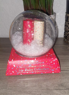#ad NEW SIMPLEASURES CUTE SNOW GLOBE SET OF 4 DIFFERENT SCENTS LIP BALM COLLECTION $14.00