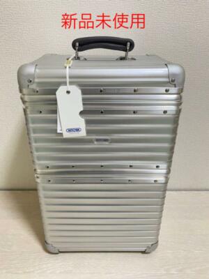 rimowa wine suitcase