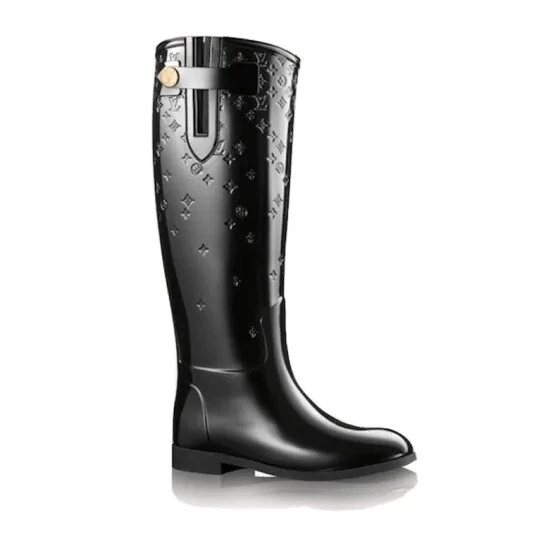 woman louis vuitton long boots