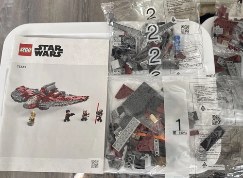 LEGO Star Wars: Ahsoka Tano's T-6 Jedi Shuttle (75362)  Sealed Bag With Figures