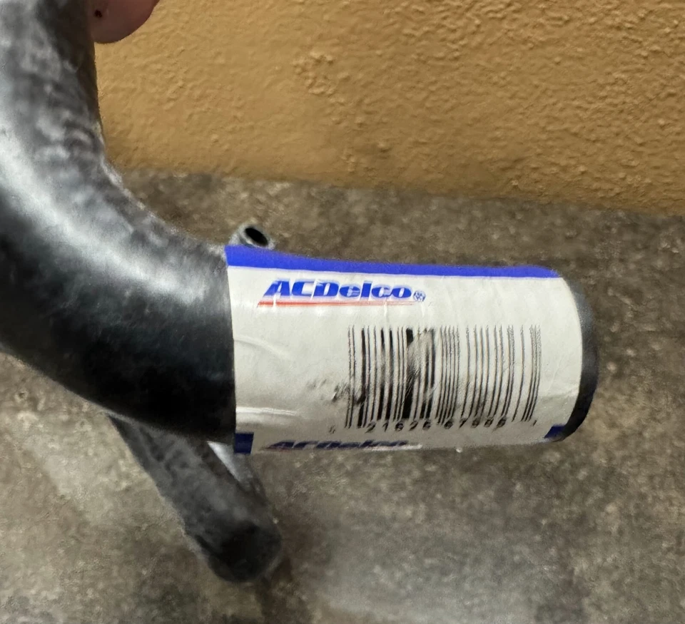 Mangueira aquecedor moldada ACDelco Professional 18372L 89033686 para 08-11 Jeep Wrangler - Imagem 3 de 3