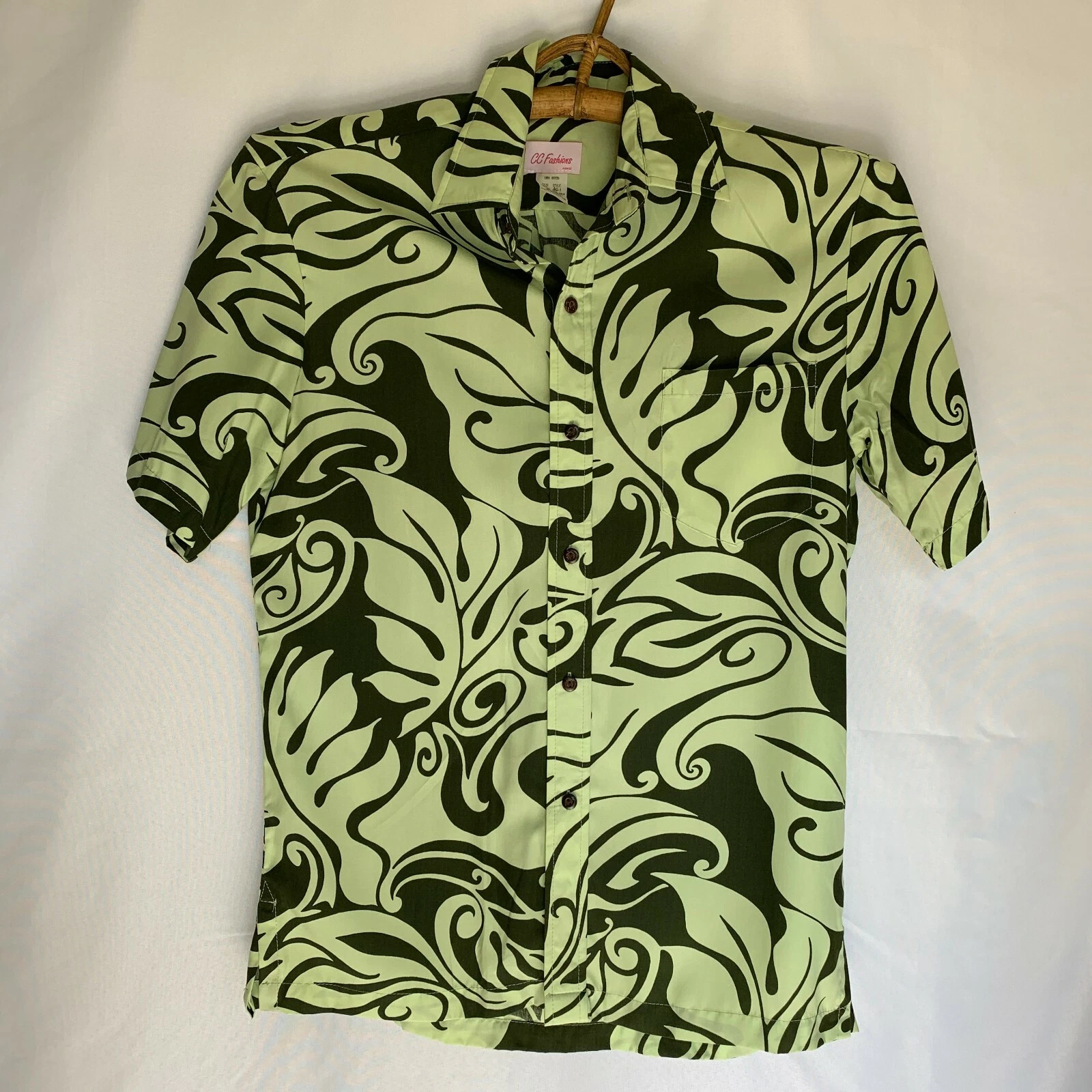 Vintage Medium (M) Aloha Shirt by CC Fashions - Green Floral