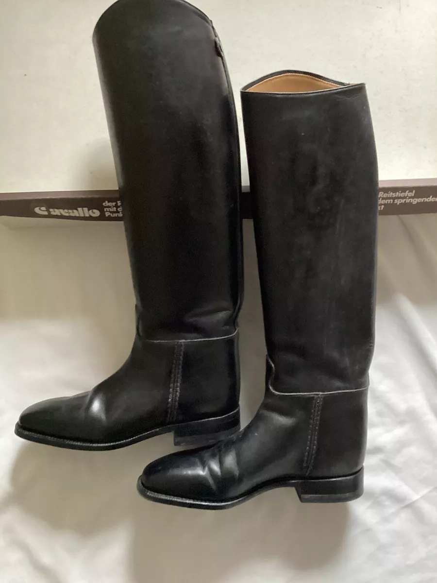 Narrow leg shop boots uk