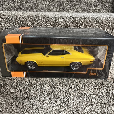 #ad 1:18 IXO Models 1972 Ford Gran Torino Sport Yellow Metallic Diecast Limited NEW $99.99