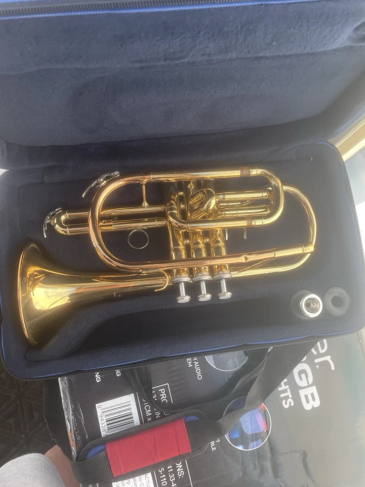 Corneta de latón de buena calidad. Marca Yamaha sin piezas oxidadas ni válvula. My Price 200 Foto 2 de 4
